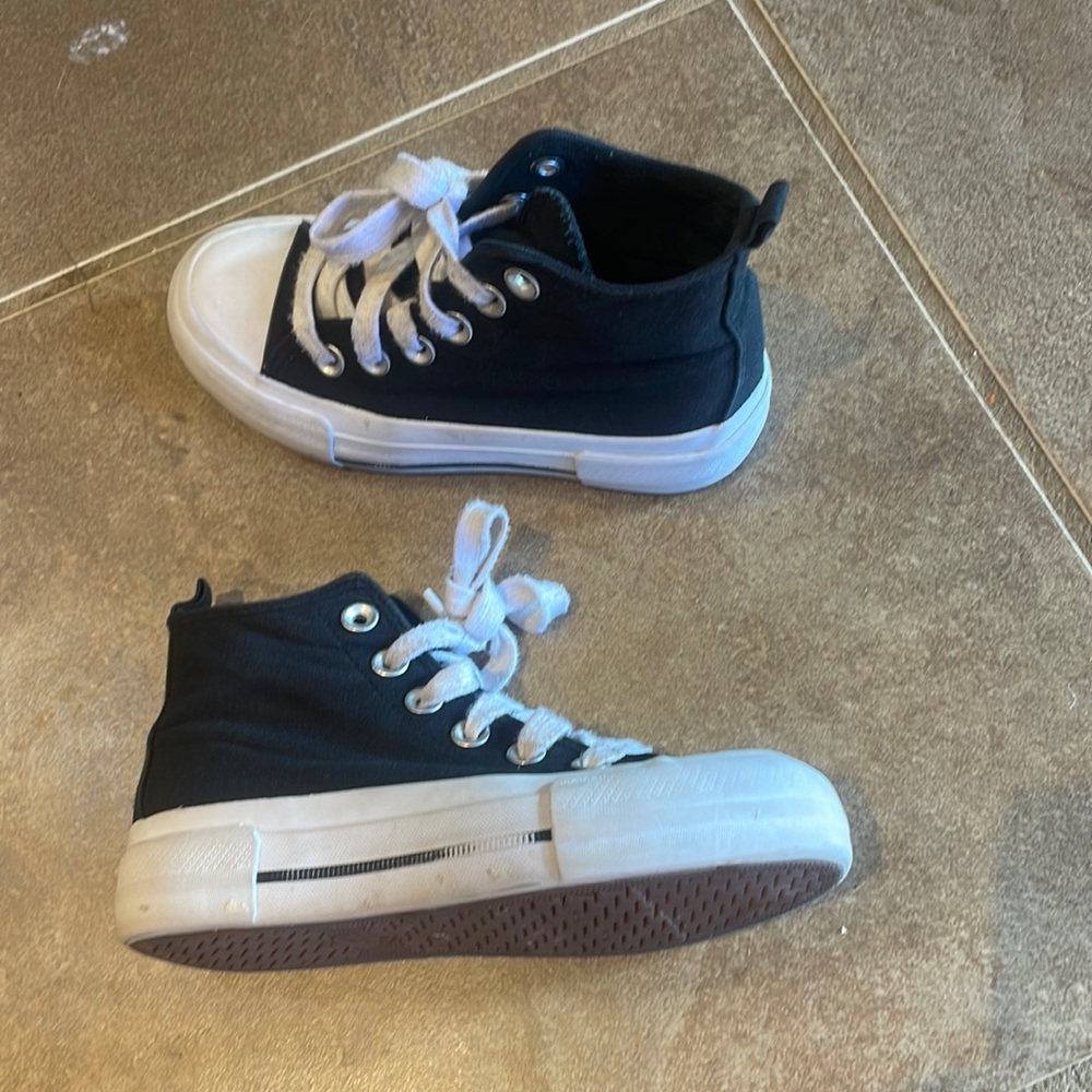 Wonder Nation High Top Sneakers! Child 13